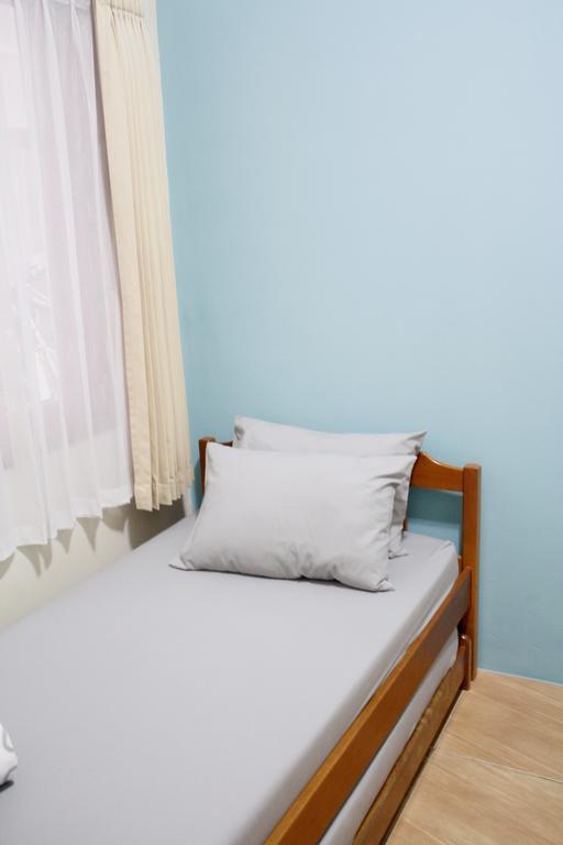 The Attic Bed & Breakfast Bandung Eksteriør bilde