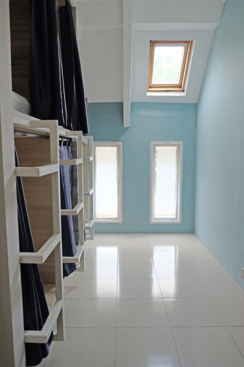 The Attic Bed & Breakfast Bandung Eksteriør bilde
